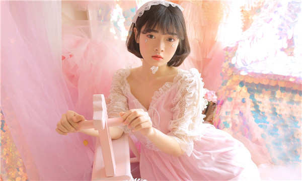 永清供卵试管代怀生子多少钱？这一直是很多不孕不育家庭关注的话题。在中国，不孕不育的发生率越来越高，根据《中国不孕不育现状调研报告》显示，育龄夫妇的不孕不育率从20年前的3%增长至现在的12.5%-18.2%，患者人数高达6000万以上。在这样的背景下，许多家庭通过供卵试管来实现自己的生育梦想。那么，供卵试管代怀生子的费用到底是多少呢？